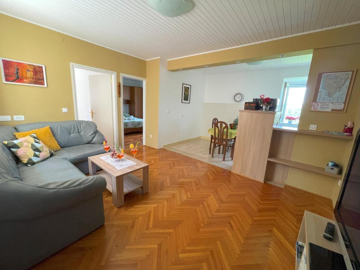 Apartment Kastel Pazin Exterior foto
